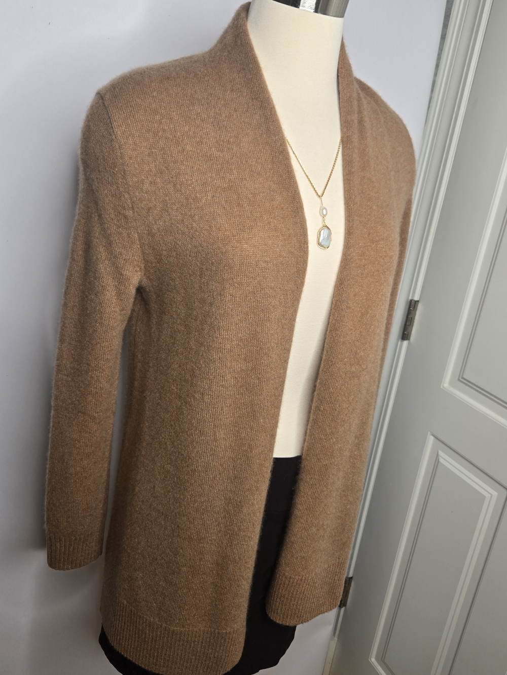 100% Cashmere Saks Fifth Avenue Open-Front Cardigan in Camel Brown